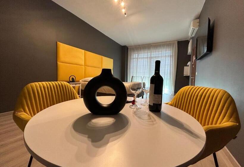 חדר דלוקס עם מרפסת, B&b Baciami Ancora