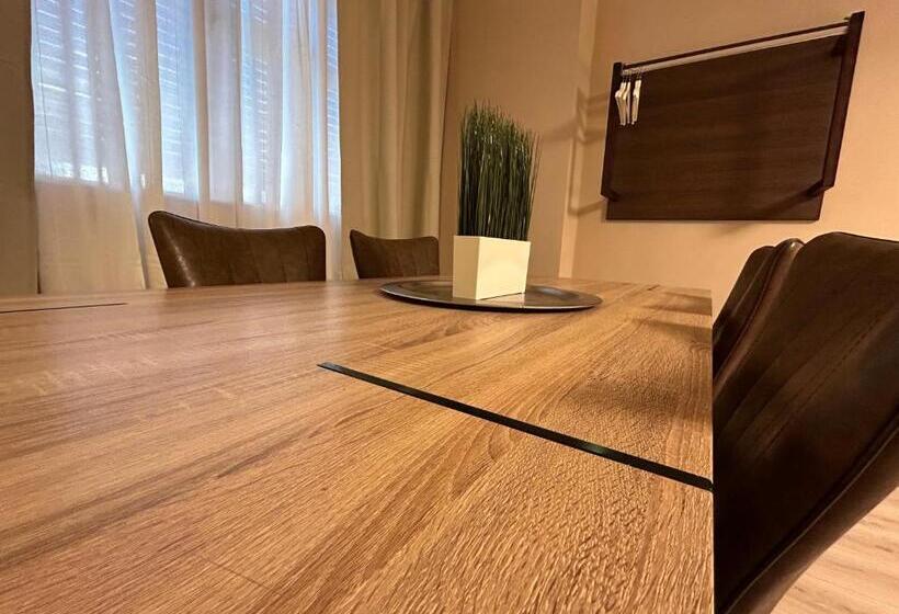 חדר דלוקס לשלושה, B&b Baciami Ancora