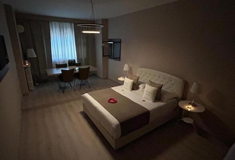 חדר דלוקס לשלושה, B&b Baciami Ancora