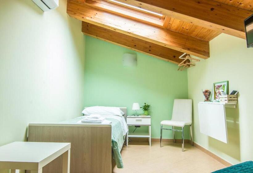 חדר סטנדרט, B&b Sotto Un Tetto