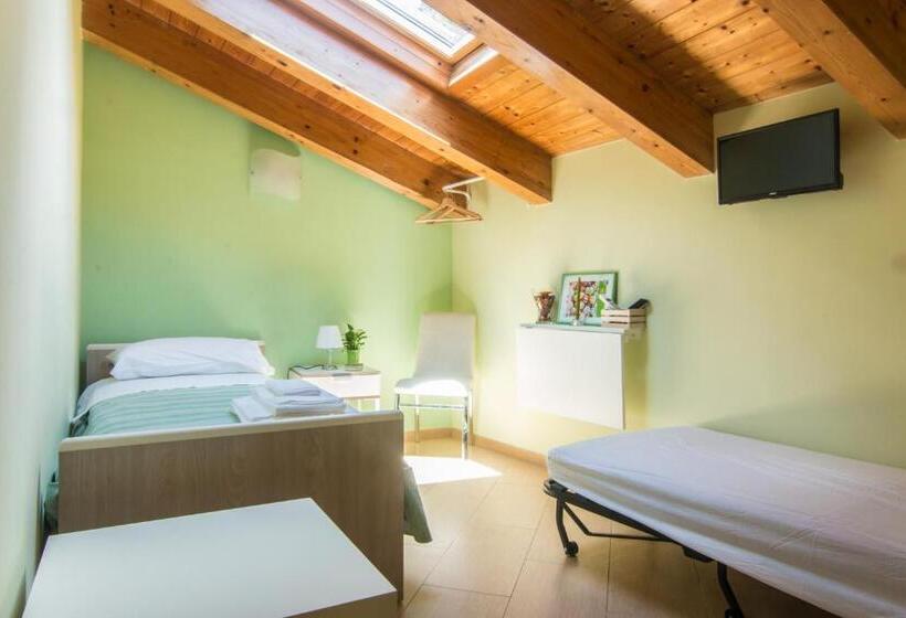Quarto Estandar, B&b Sotto Un Tetto