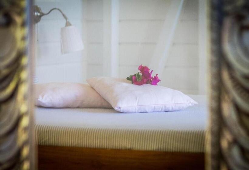 חדר סטנדרט עם מיטת קינג, Carre Royal