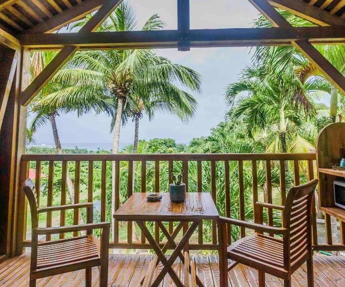 בקתה סטנדרטית עם נוף לים, Carre Royal