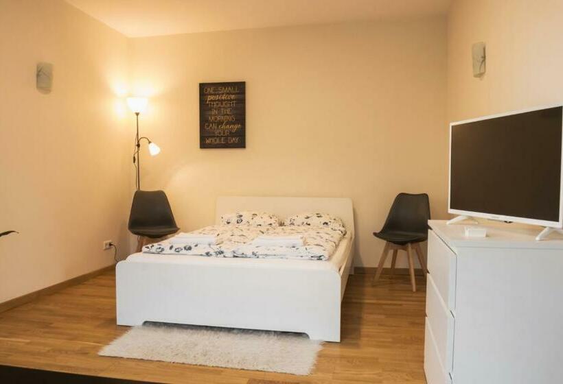 کلبه ییلاقی, Agnės Svečių Namai