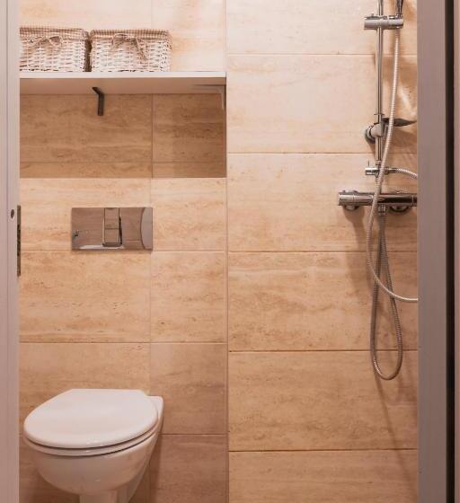 کلبه ییلاقی, Agnės Svečių Namai