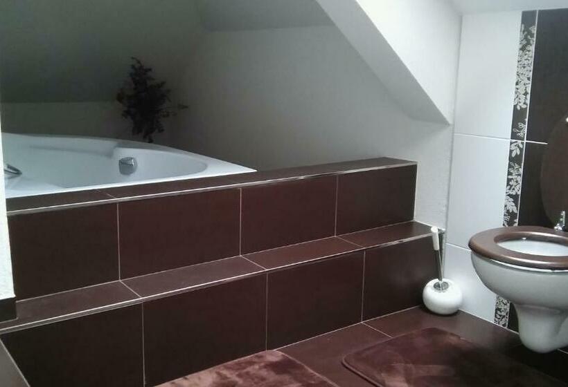 标准间, Apartment Alta