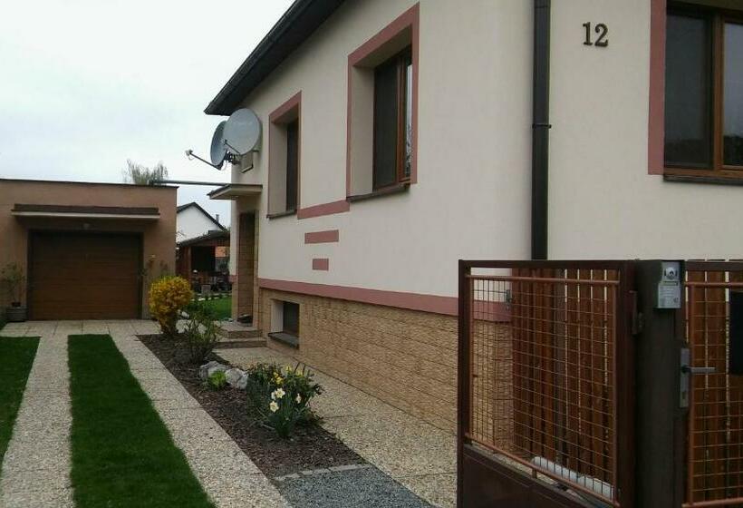 标准间, Apartment Alta