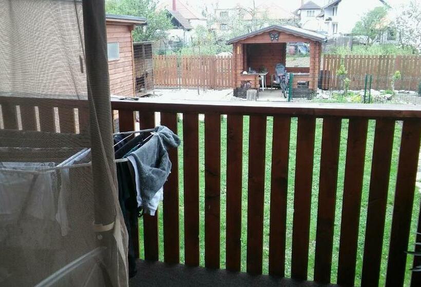 标准间, Apartment Alta