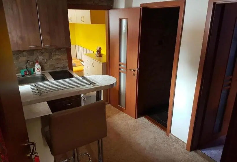 １ベッドルームアパートメント, Apartment Alta