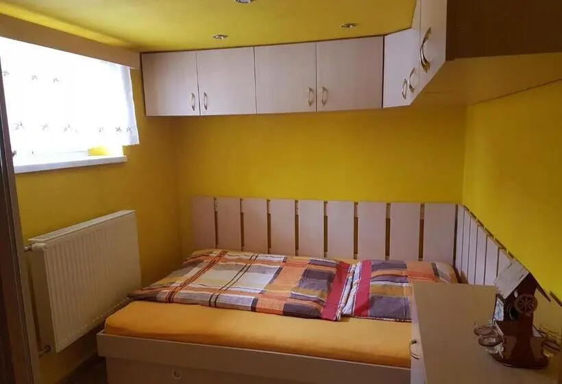 １ベッドルームアパートメント, Apartment Alta