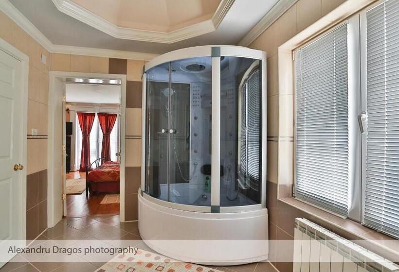 غرفة قياسية رباعية, Casa Iulia