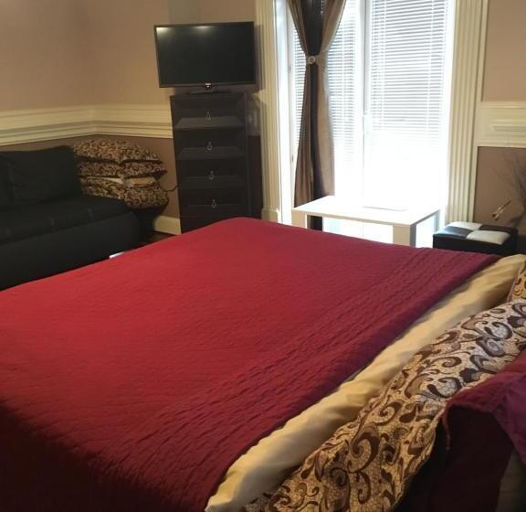 غرفة قياسية رباعية, Casa Iulia