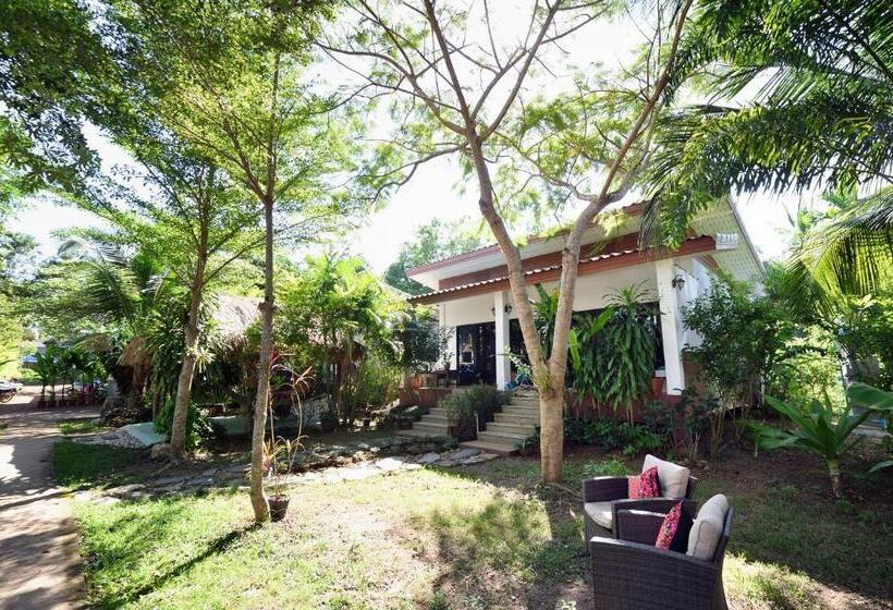 חדר סטנדרט עם מרפסת, Green Pepper