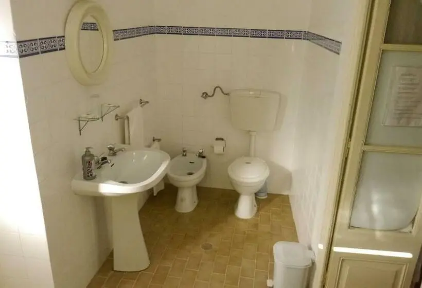 ファミリールーム, Residencial Luz