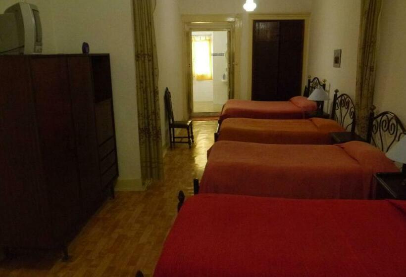 Семейный Номер, Residencial Luz