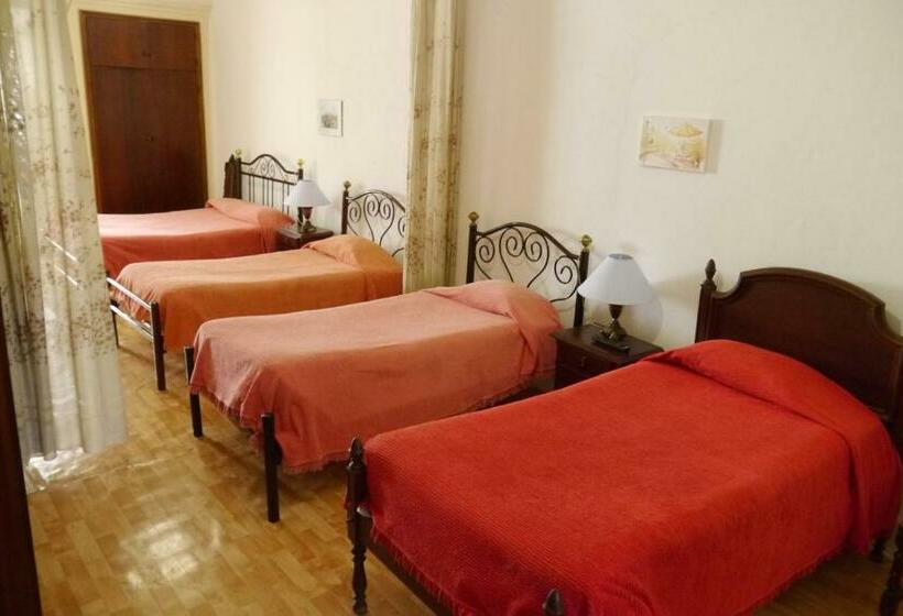 Семейный Номер, Residencial Luz