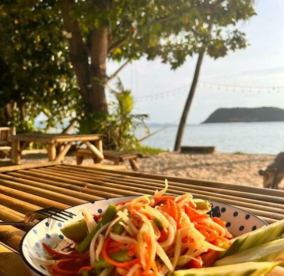 סטודיו סטנדרטי נוף לים, Colorful Hut
