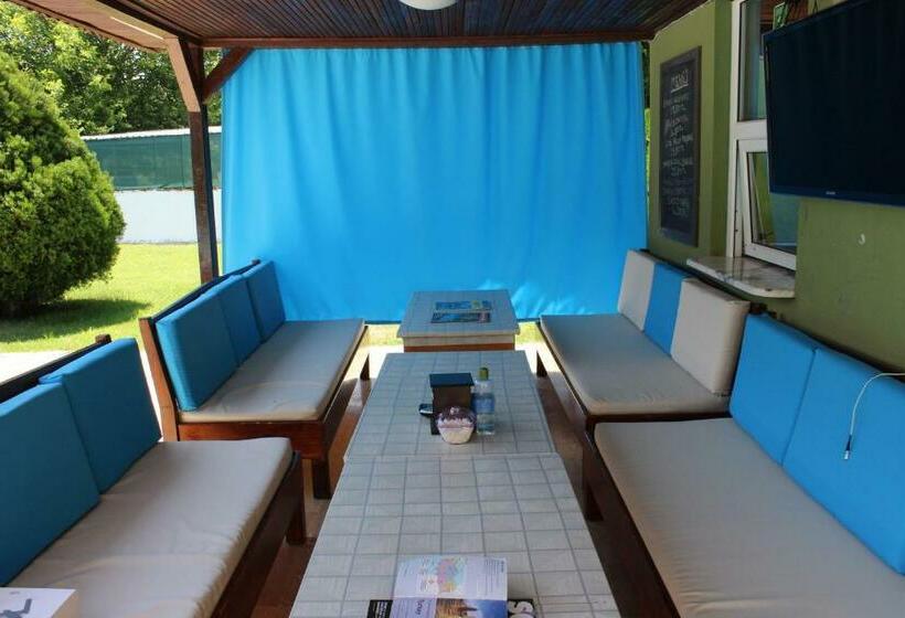 Вилла с 1 спальней и бассейном, Summer Life Villa Apart