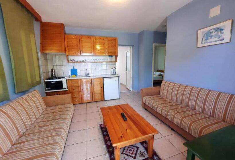 Апартаменты 1 Спальня Вид на Сад, Summer Life Villa Apart
