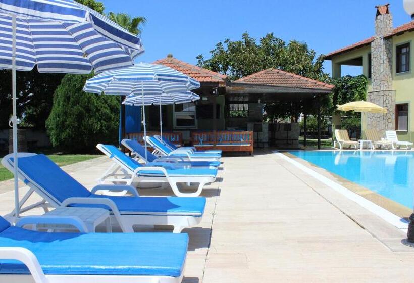 Апартаменты 1 Спальня Вид на Сад, Summer Life Villa Apart