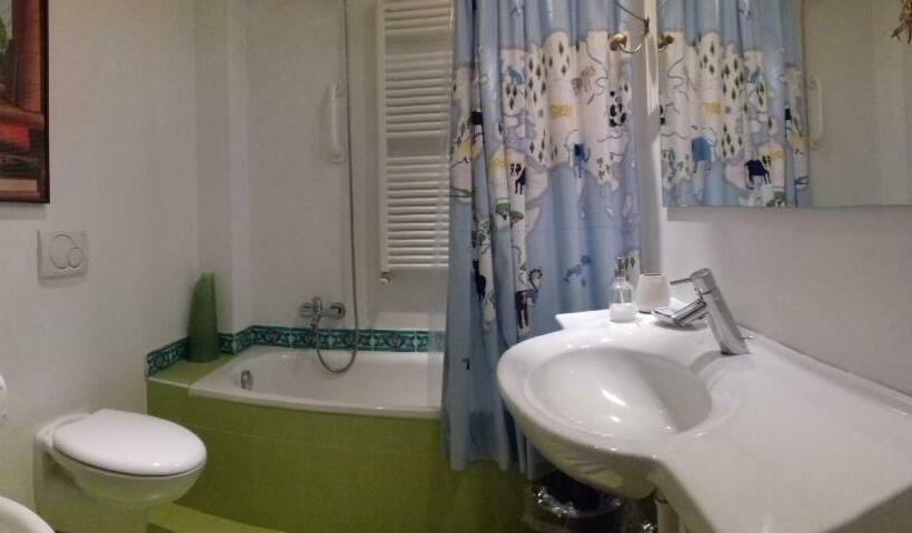 اتاق استاندارد, B&b Casa Cantoniera