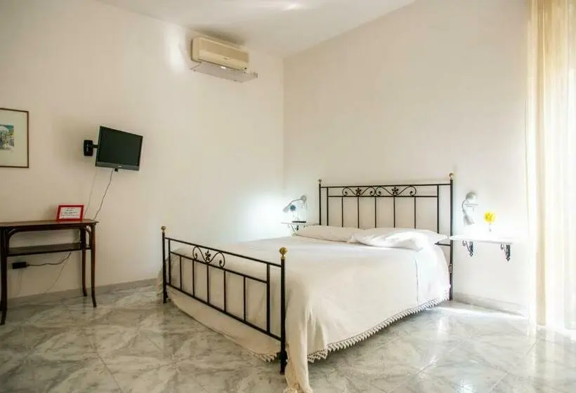اتاق استاندارد, Bed And Breakfast Sofia