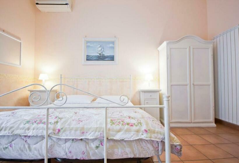 اتاق استاندارد, Villa Liberty Palazzo Gigante