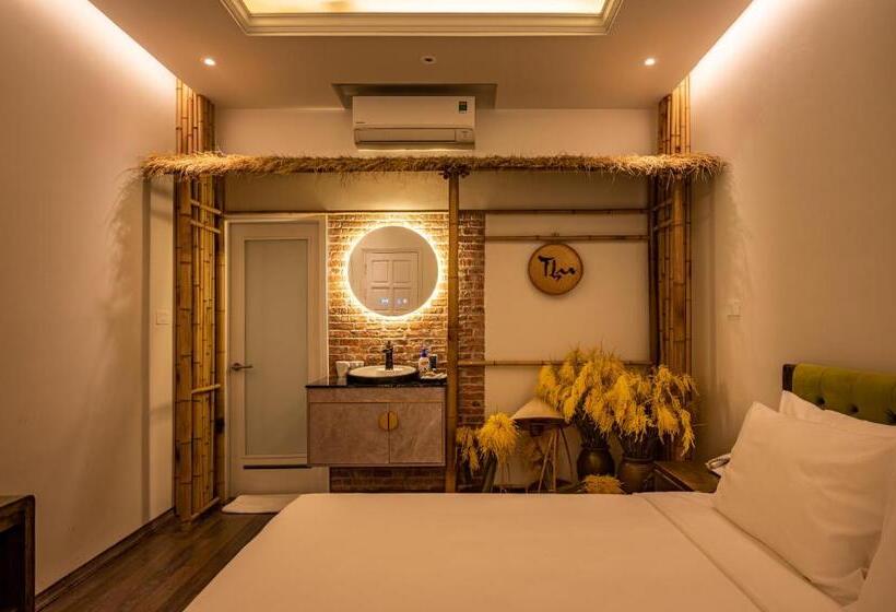 اتاق استاندارد, Mai