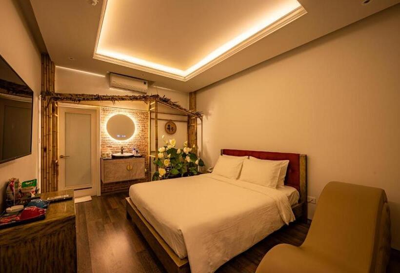 اتاق استاندارد, Mai