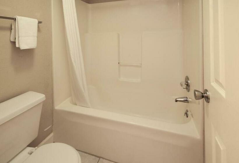 اتاق استاندارد, Mountain Aire Inn Sevierville  Pigeon Forge