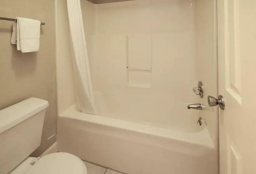 اتاق استاندارد, Mountain Aire Inn Sevierville  Pigeon Forge
