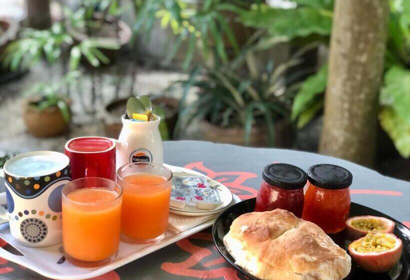 스탠다드 방갈로 정원 전망, Angelot Villa