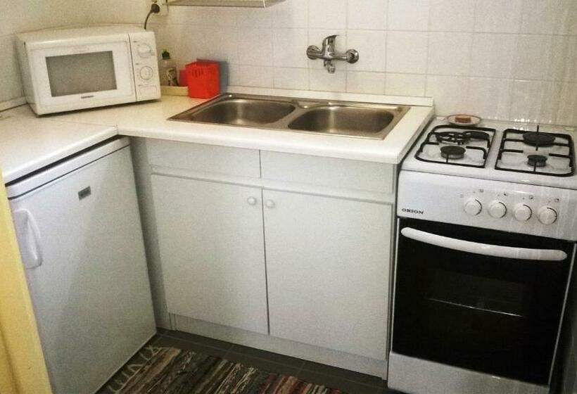 ２ベッドルームアパートメント, Bike Stop Duna