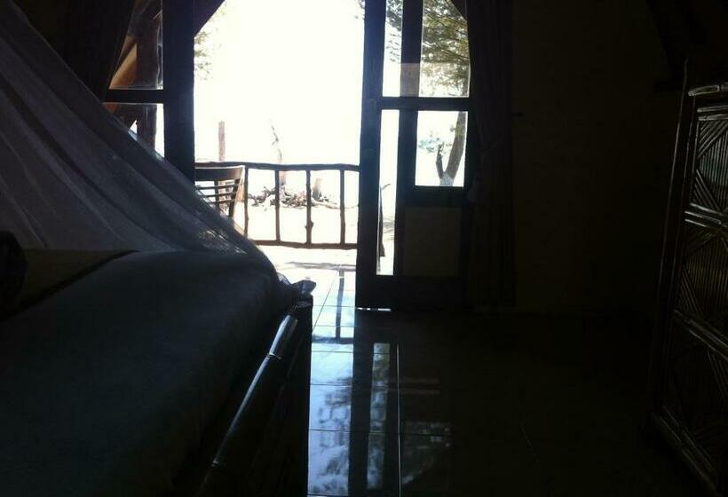 Bungalow Standard, Bluecoral Bungalows