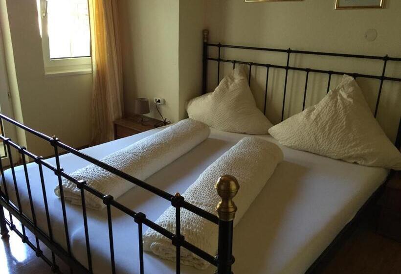 バルコニー付きスタンダードルーム, Gästehaus Baldauf