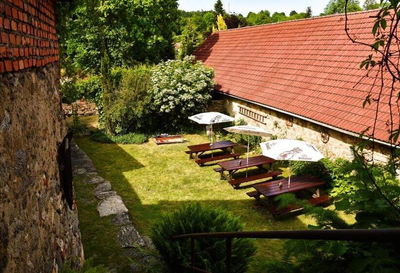 Номер Стандарт Трехместный, Hostinec A Penzion U Rezků