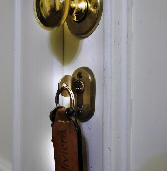 スタンダードルーム, Oliviera Camere