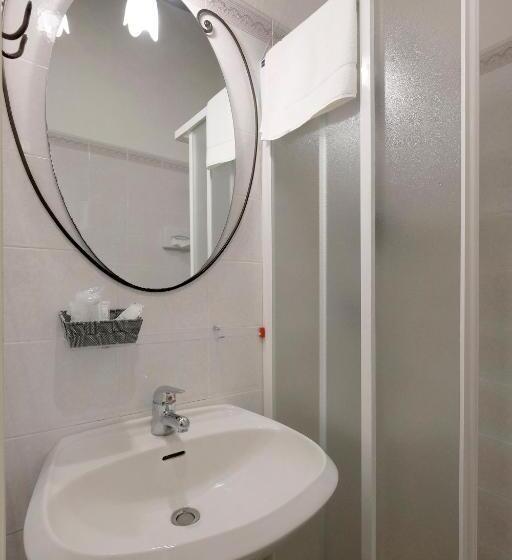 スタンダードルーム, Oliviera Camere