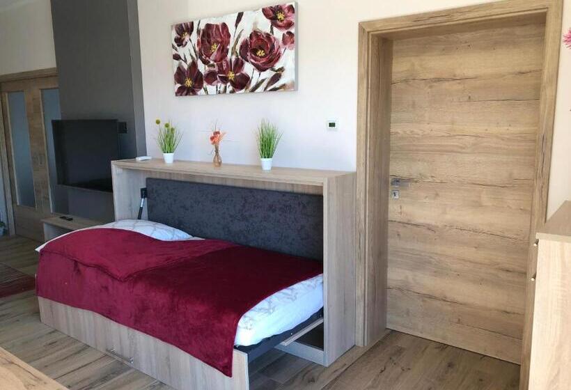 풀장 전망 스위트, U Fousáče