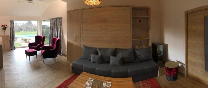 풀장 전망 스위트, U Fousáče