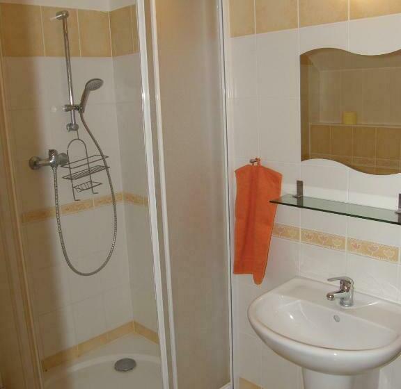 패밀리 룸, U Jeřába   Komplex A