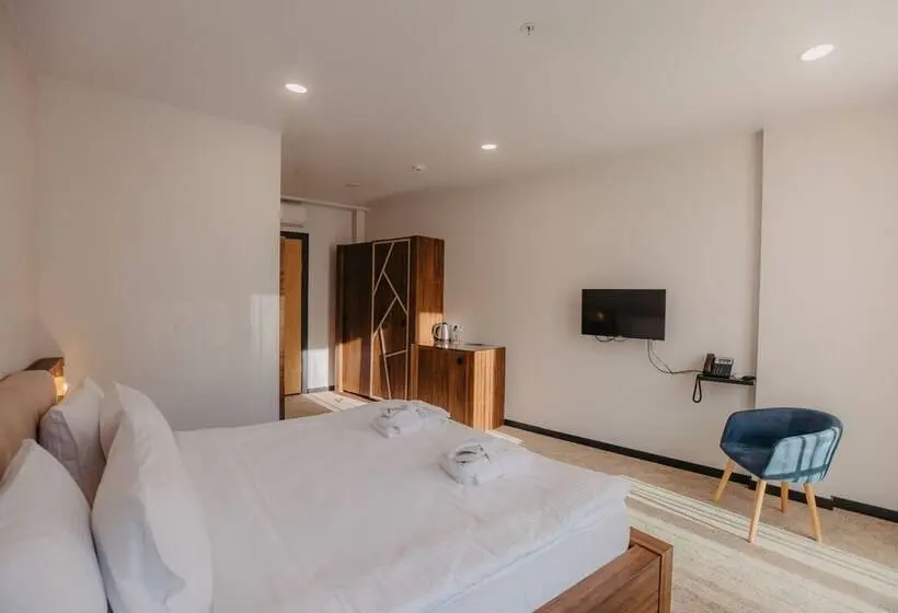 اتاق سوپریور, Capo Verde Hotel Batumi
