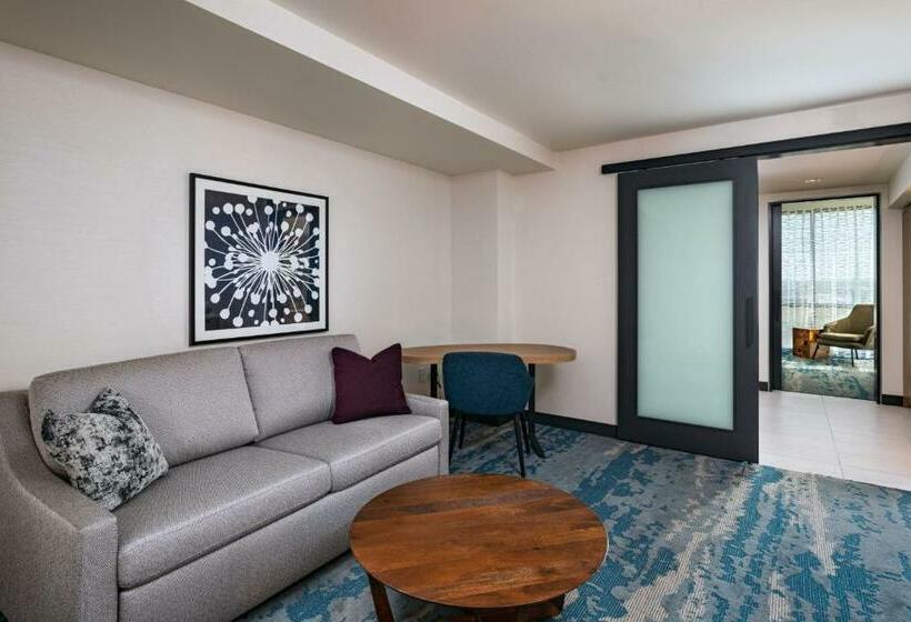 주니어 스위트 킹사이즈 침대, The Westin Dallas Southlake