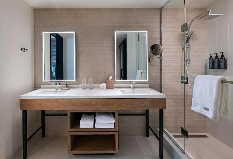 キングサイズベッドのデラックスルーム, The Westin Dallas Southlake