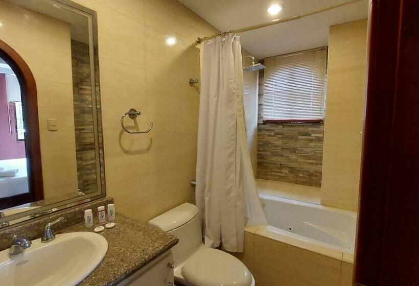 חדר סופריור עם מיטת קינג, Voyager Manta