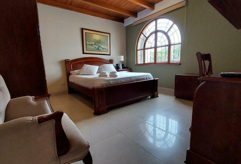 חדר דלוקס, Voyager Manta