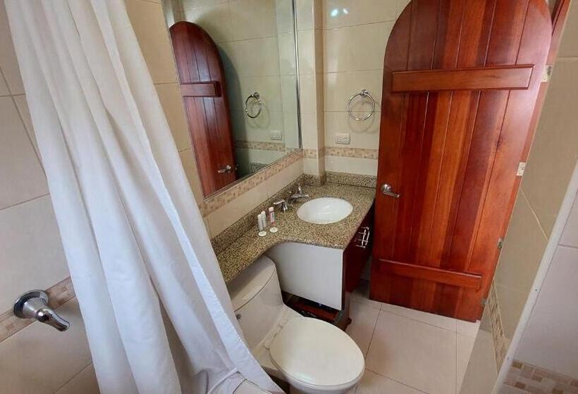 חדר דלוקס, Voyager Manta