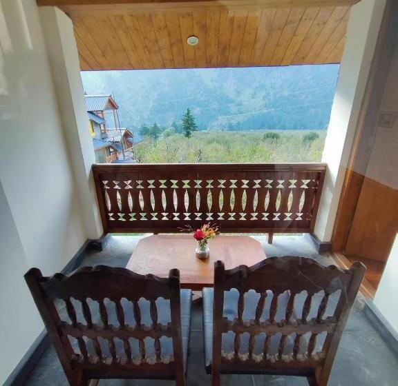 اتاق استاندارد با چشمانداز کوهستان, Amarys Boutique Stays Manali