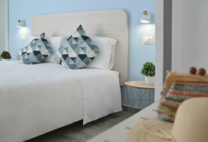 غرفة قياسية مزوَّدة بشُرفة, Dimora Del Corso