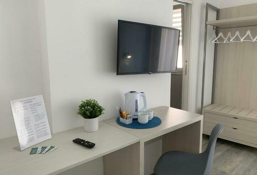 غرفة قياسية مزوَّدة بشُرفة, Dimora Del Corso